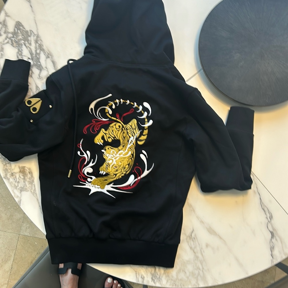 Moose Knuckles Black hoodie with faux fur trim